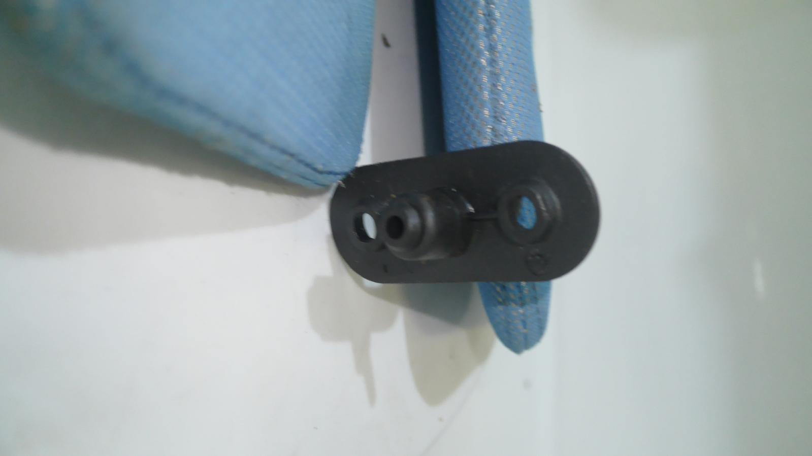 View Auto part Sunvisor Maserati 4200gt 2004