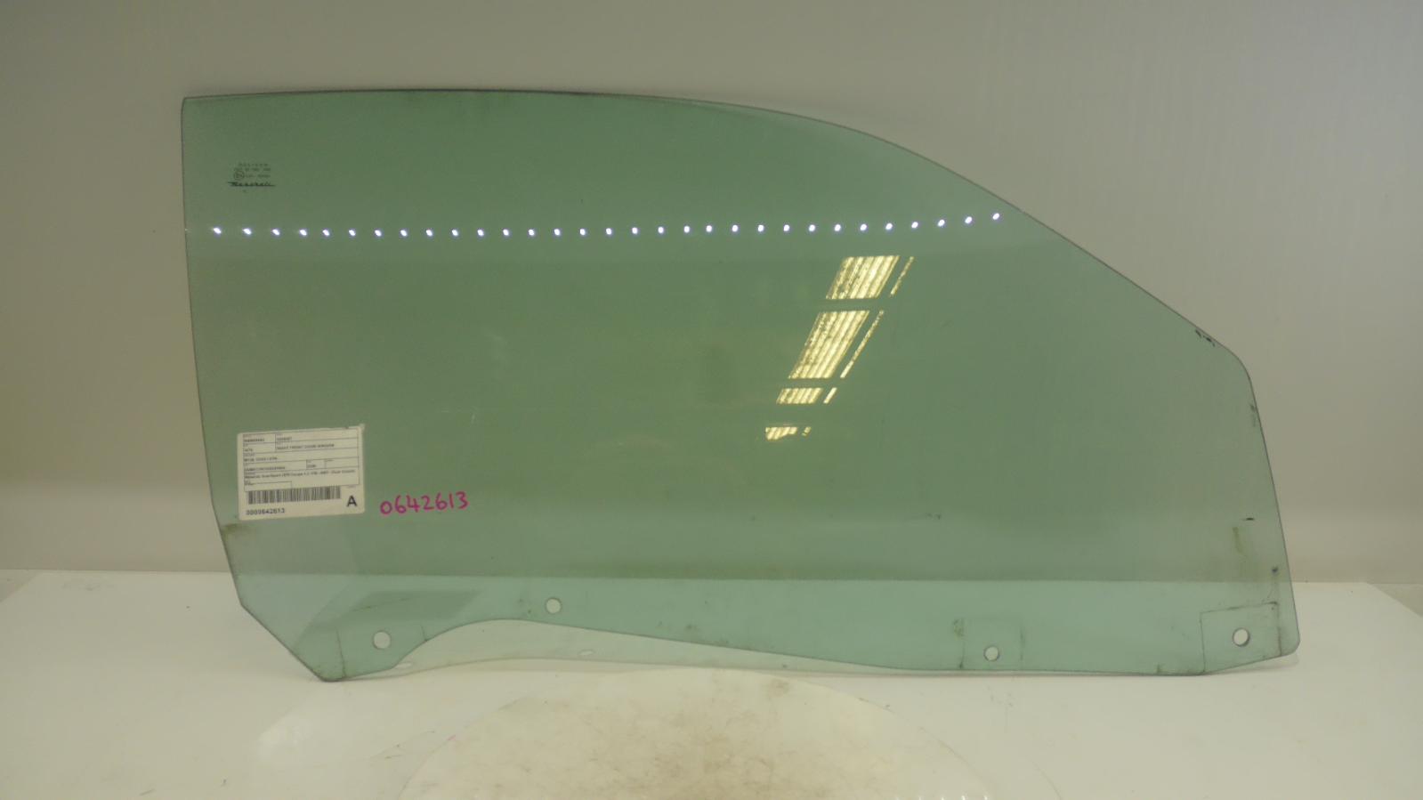View Auto part Right Front Door Window Maserati 4200gt 2006