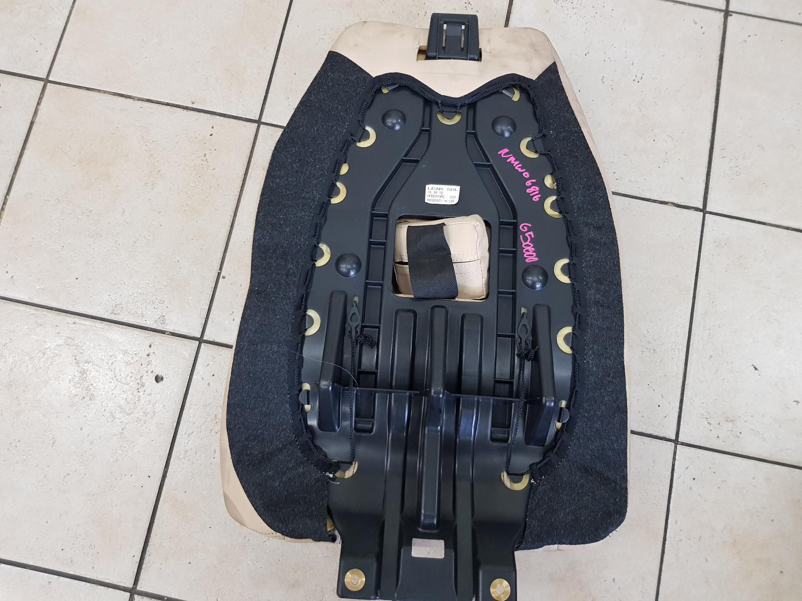 View Auto part 2nd Seat (Rear Seat) Maserati Granturismo 2013
