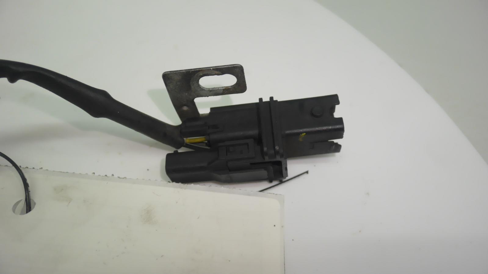 View Auto part Oxygen Sensor Maserati 4200gt 2002