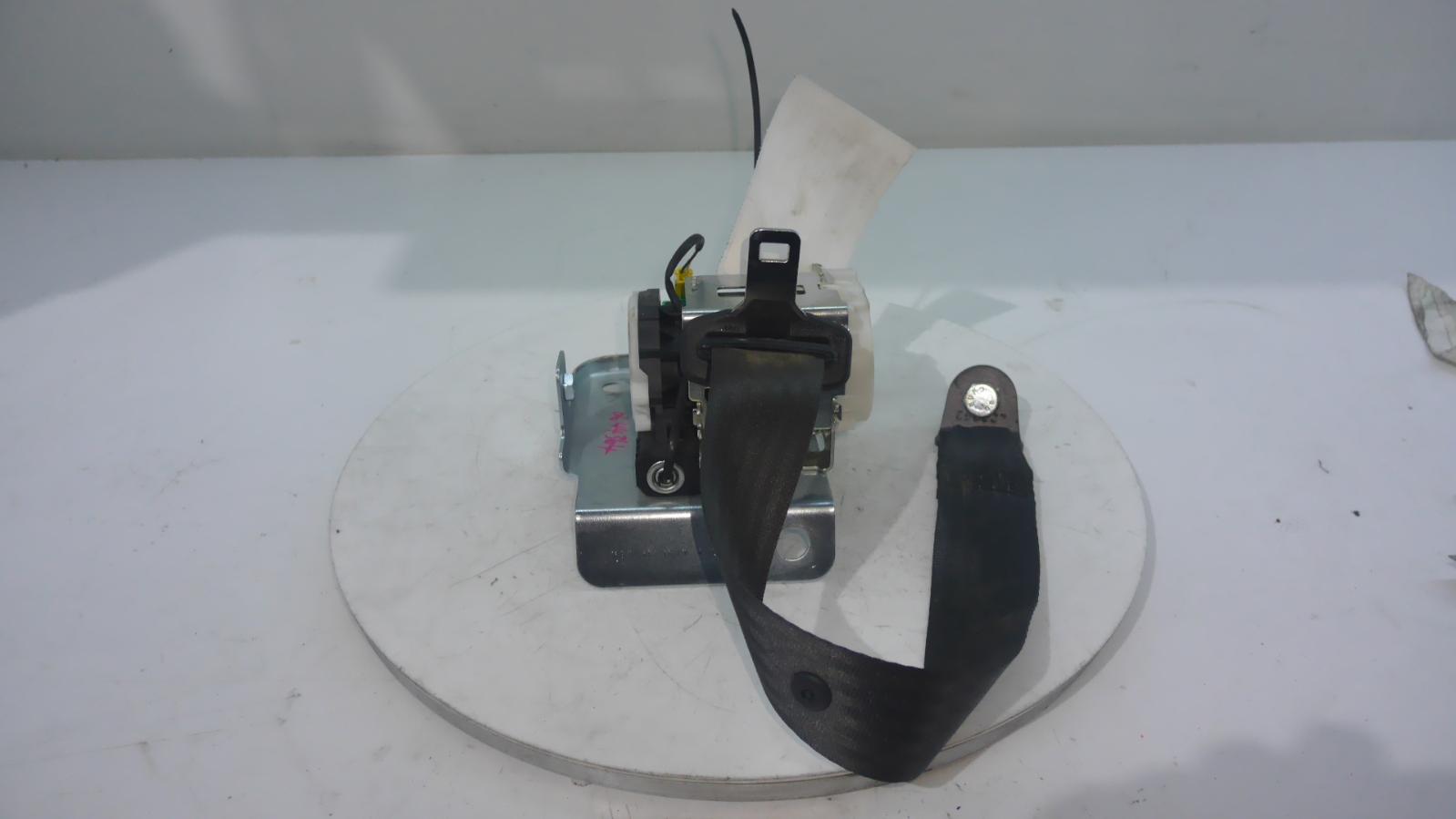 2008 Maserati Granturismo Seatbelt/Stalk View Auto part Seatbelt/Stalk Maserati Granturismo 2008