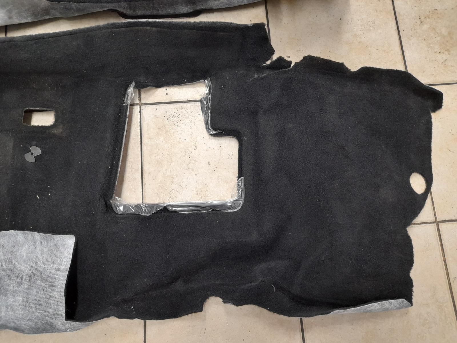 View Auto part Carpet Maserati Granturismo 2008