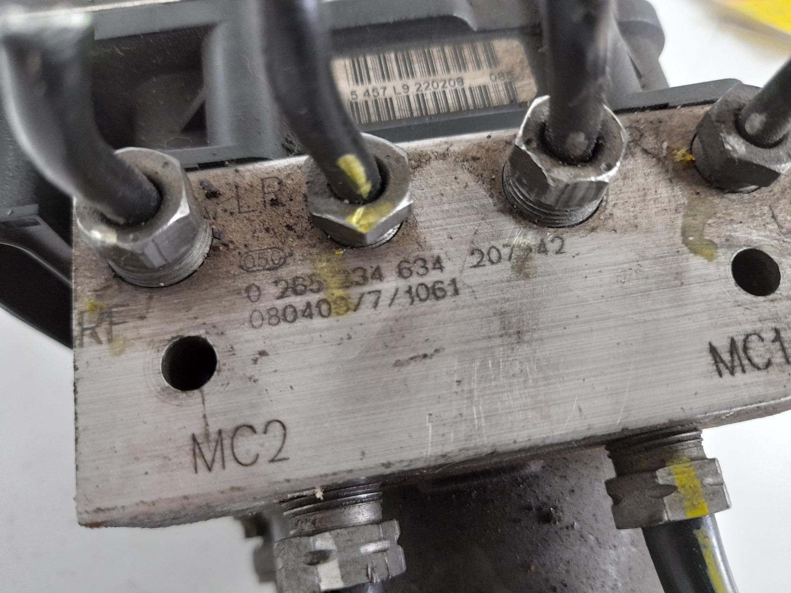2008 Maserati Granturismo Abs Pump/Modulator View Auto part Abs Pump/Modulator Maserati Granturismo 2008