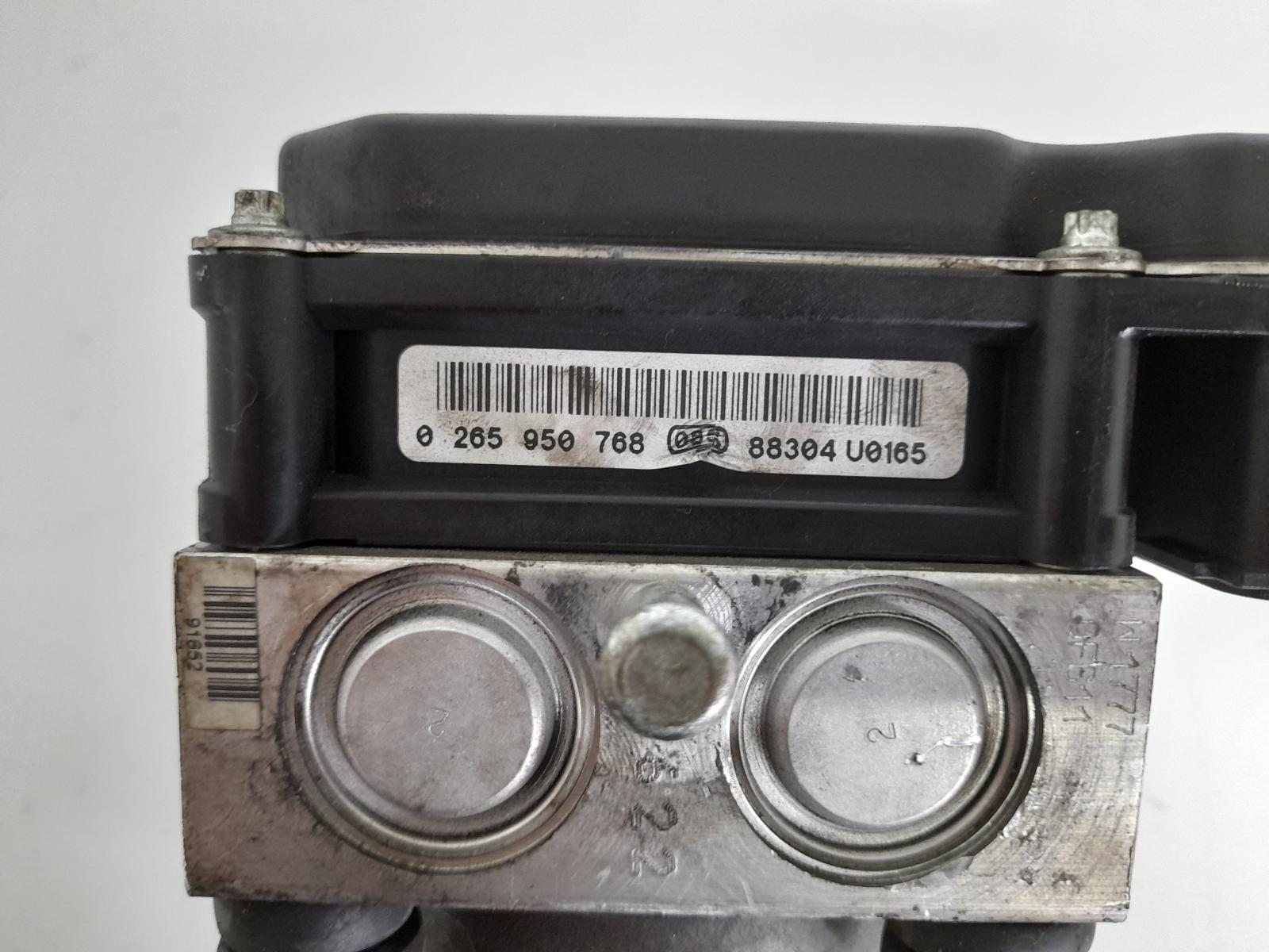 2008 Maserati Granturismo Abs Pump/Modulator View Auto part Abs Pump/Modulator Maserati Granturismo 2008