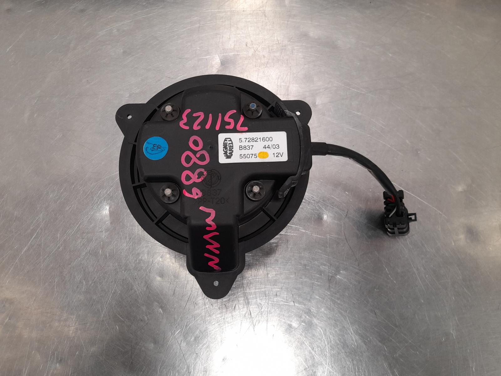 View Auto part Heater Fan Motor Maserati 4200gt 2003