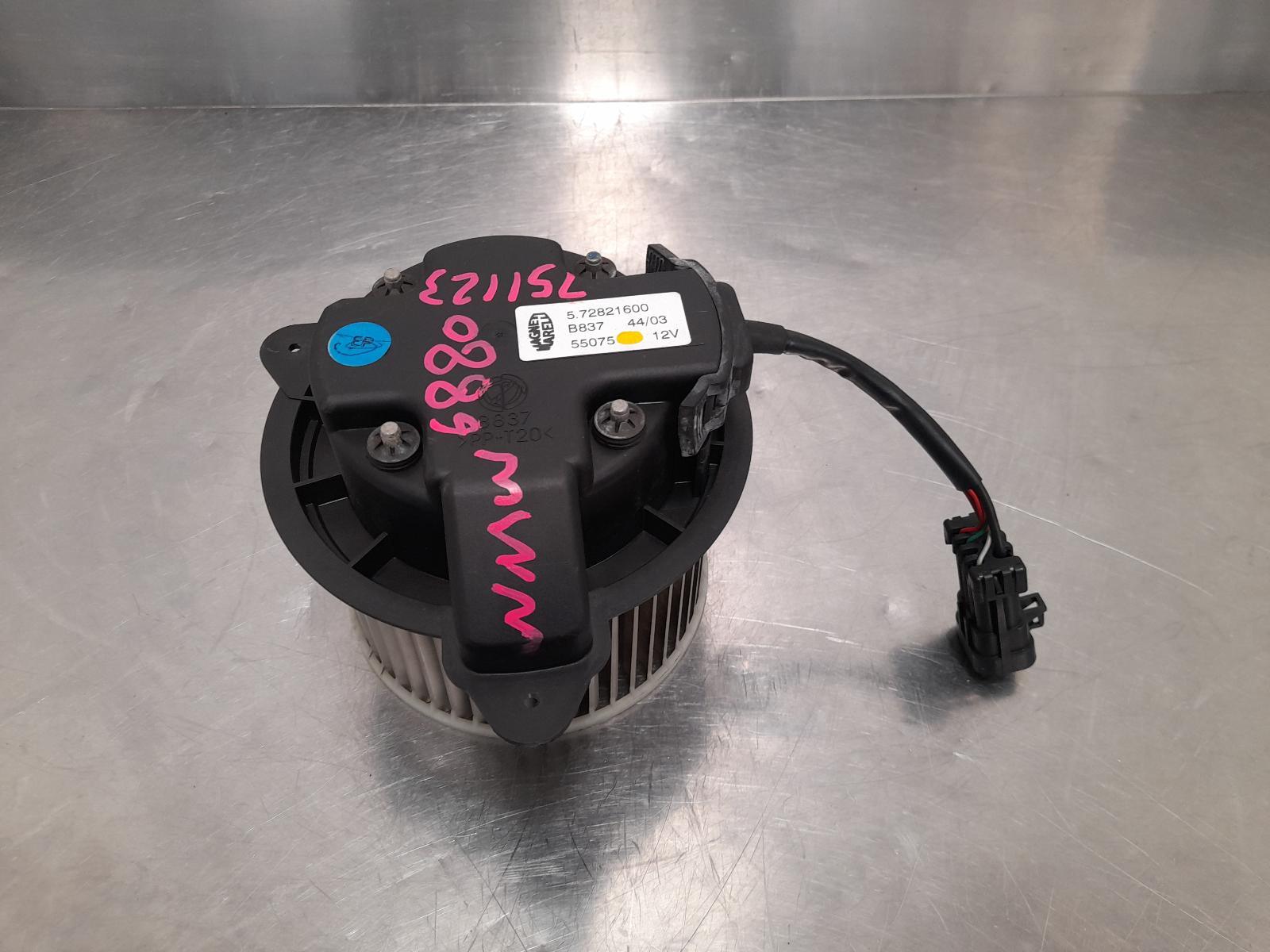 View Auto part Heater Fan Motor Maserati 4200gt 2003