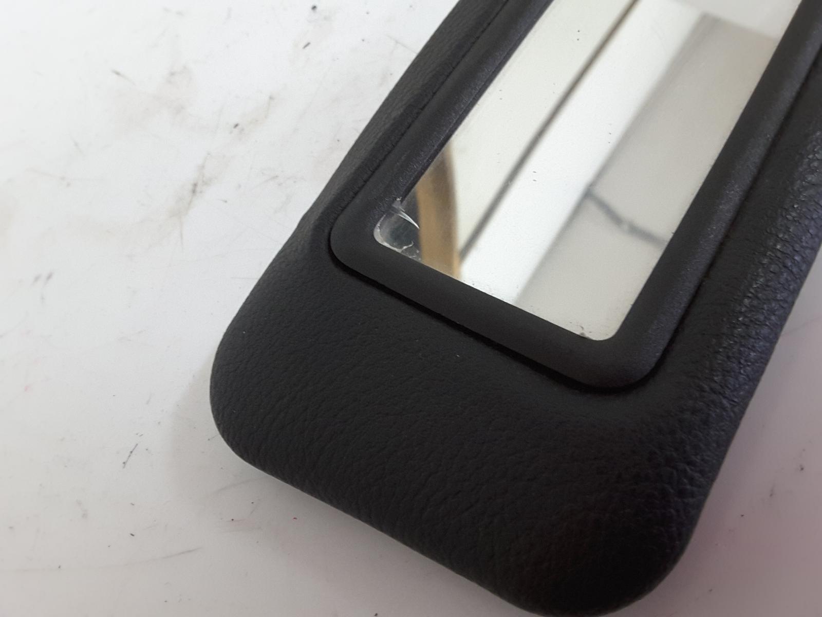 View Auto part Sunvisor Maserati 4200gt 2003