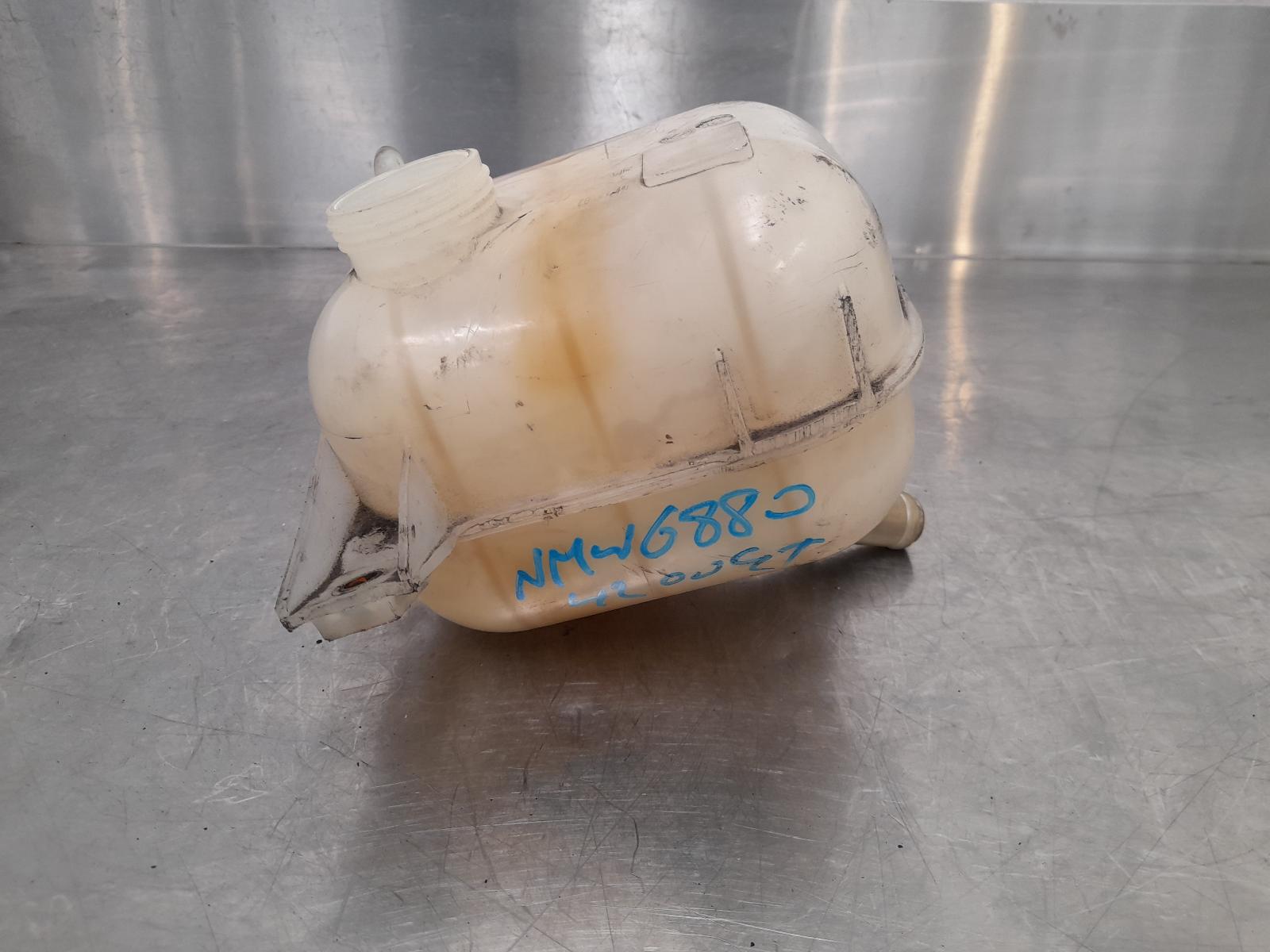 View Auto part Washer Bottle Maserati 4200gt 2003