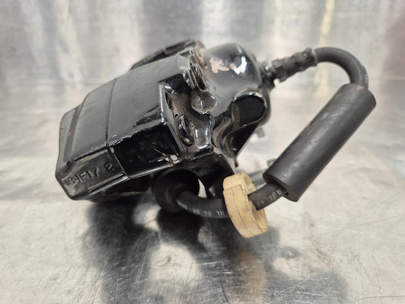 2004 Maserati Quattroporte Caliper View Auto part Caliper Maserati Quattroporte 2004
