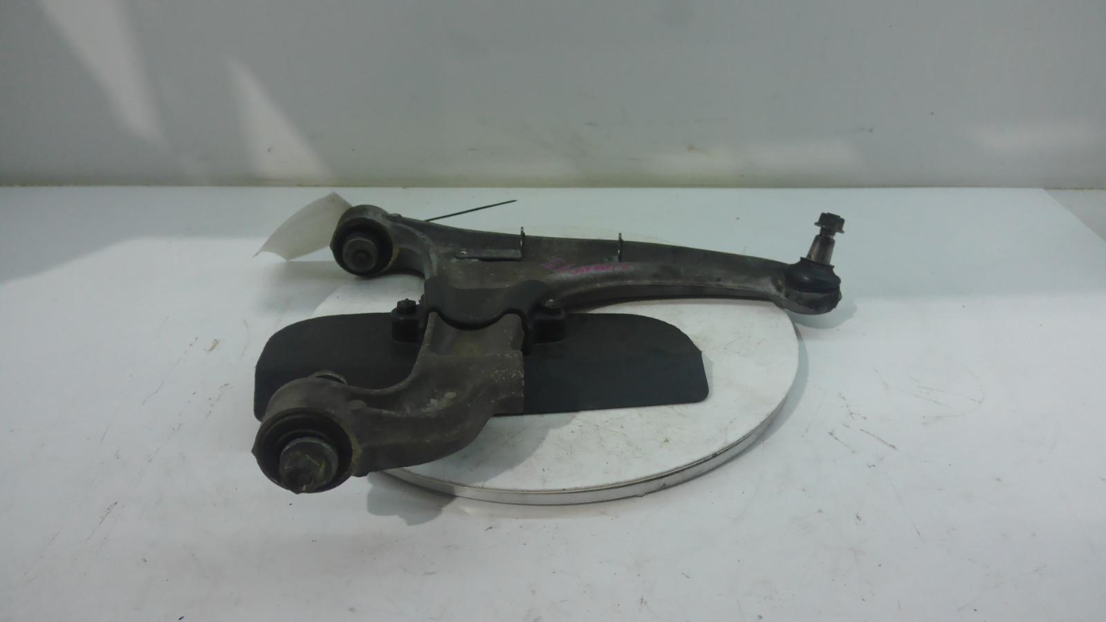 2004 Maserati Quattroporte Right Rear Trailing Arm View Auto part Right Rear Trailing Arm Maserati Quattroporte 2004