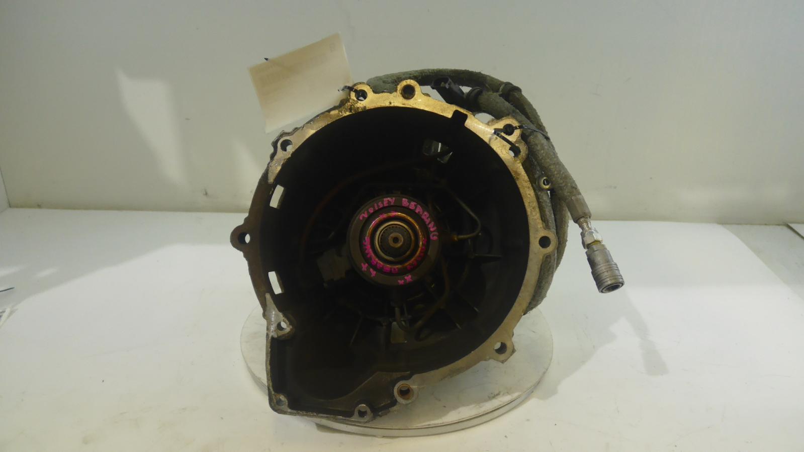 View Auto part Bell Housing Maserati Quattroporte 2004