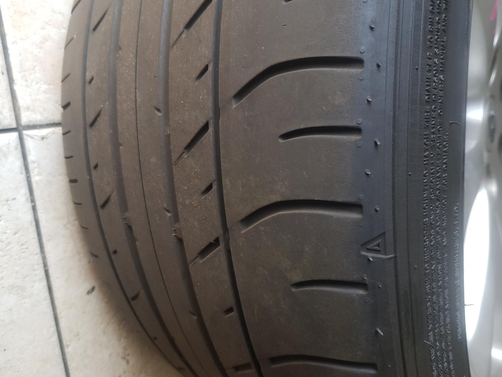 2004 Maserati Quattroporte Wheel Mag View Auto part Wheel Mag Maserati Quattroporte 2004