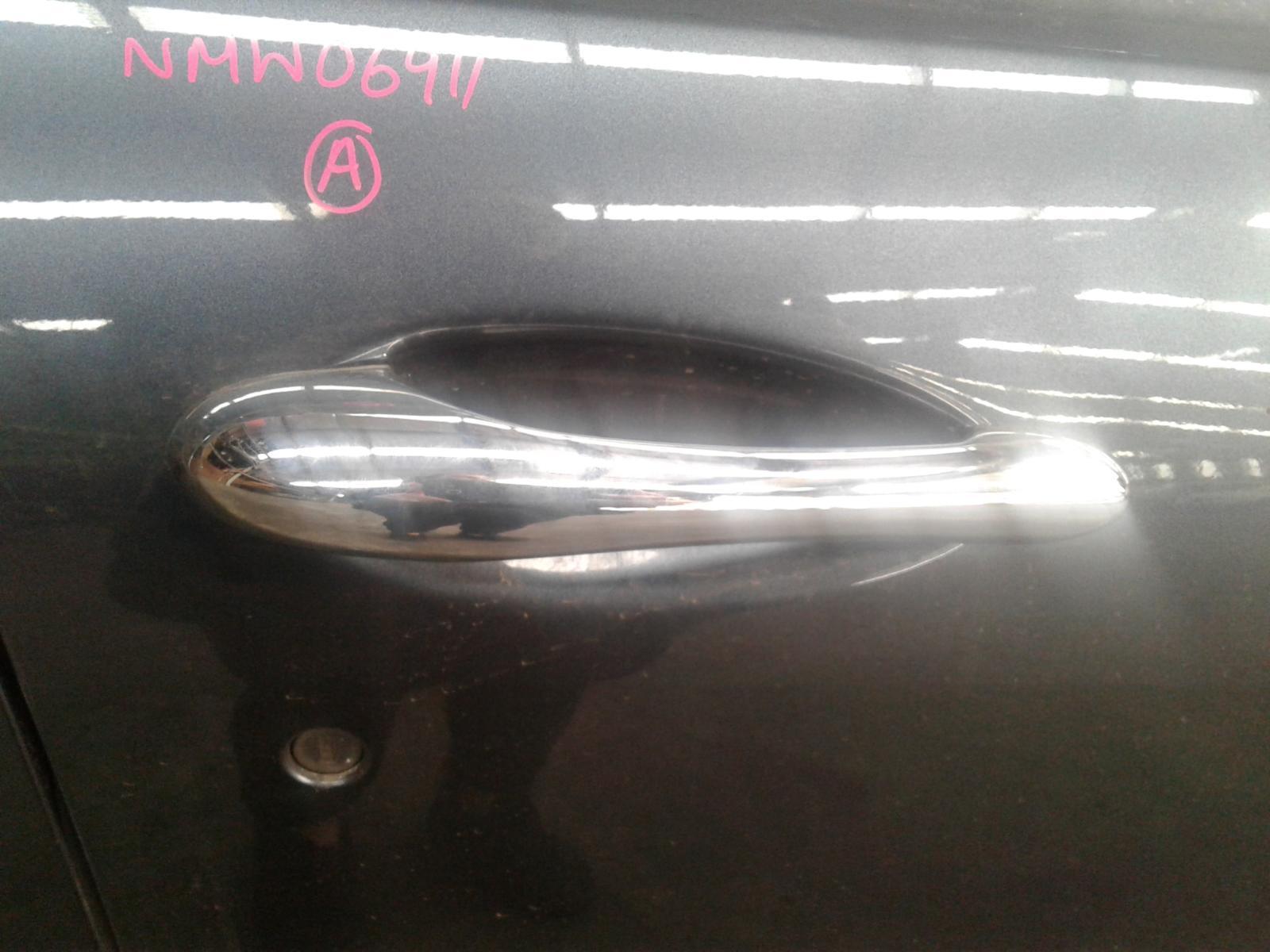 View Auto part Door Handle Maserati Quattroporte 2004