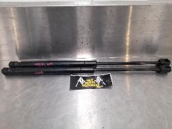 View Auto part Hatch Strut Maserati Quattroporte 2004