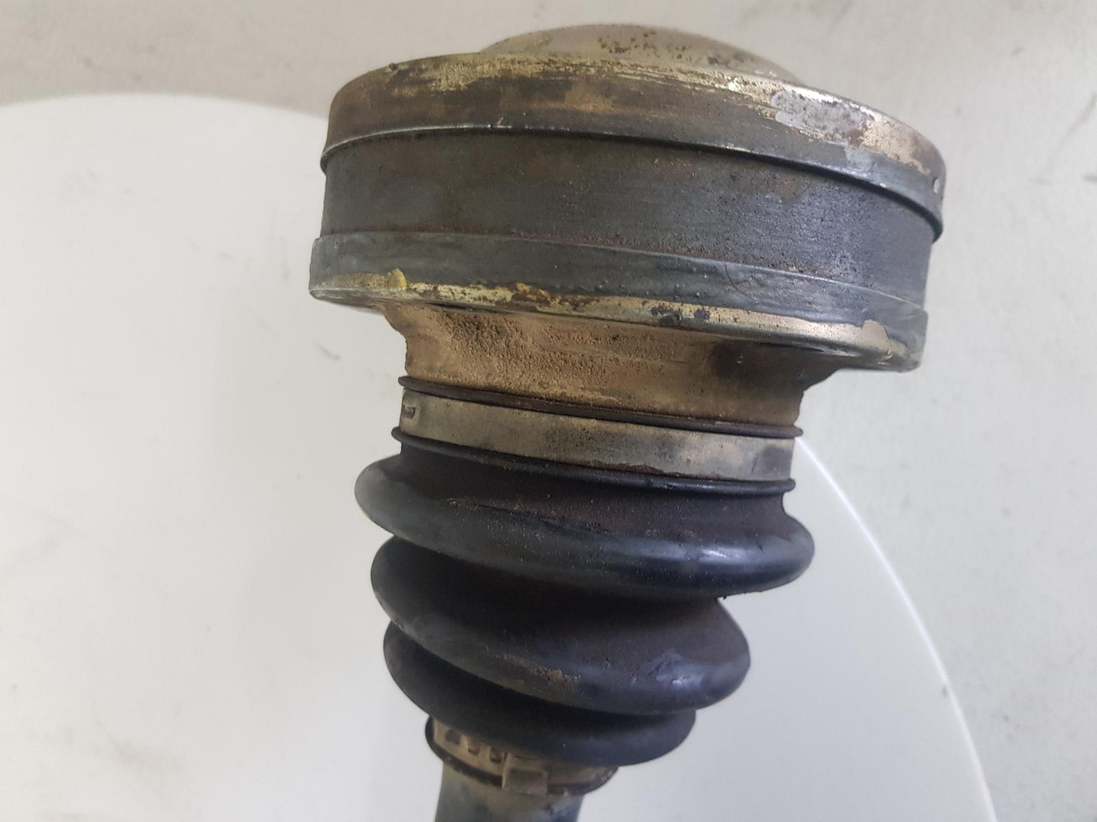 View Auto part Right Driveshaft Maserati Quattroporte 2004