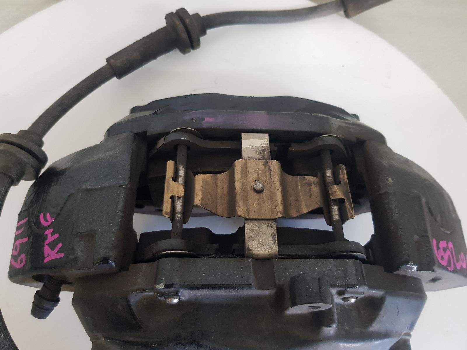 View Auto part Caliper Maserati Quattroporte 2004