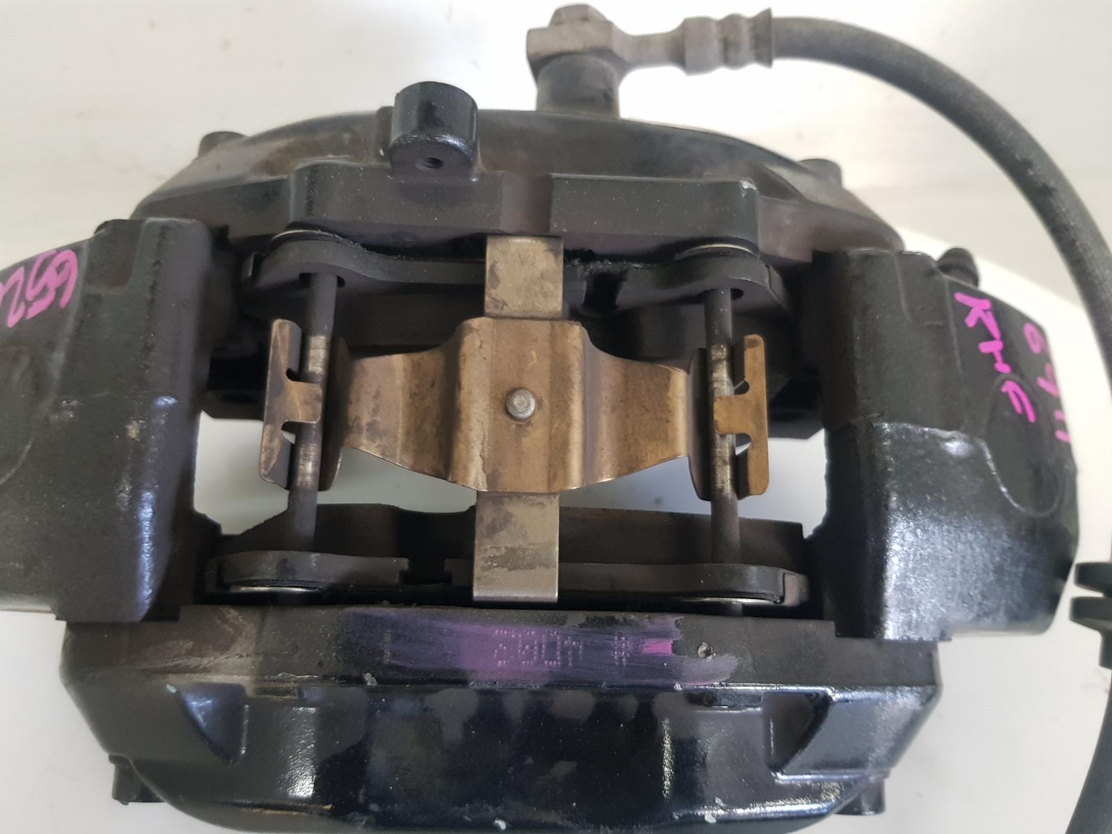 View Auto part Caliper Maserati Quattroporte 2004