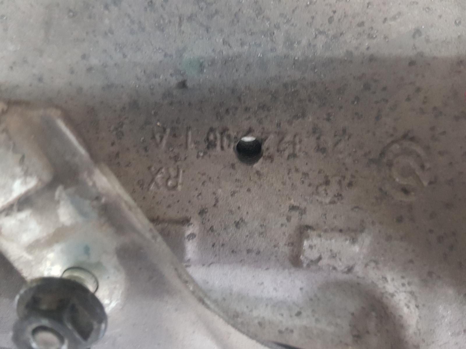 View Auto part Left Front Hub Assembly Maserati Quattroporte 2004