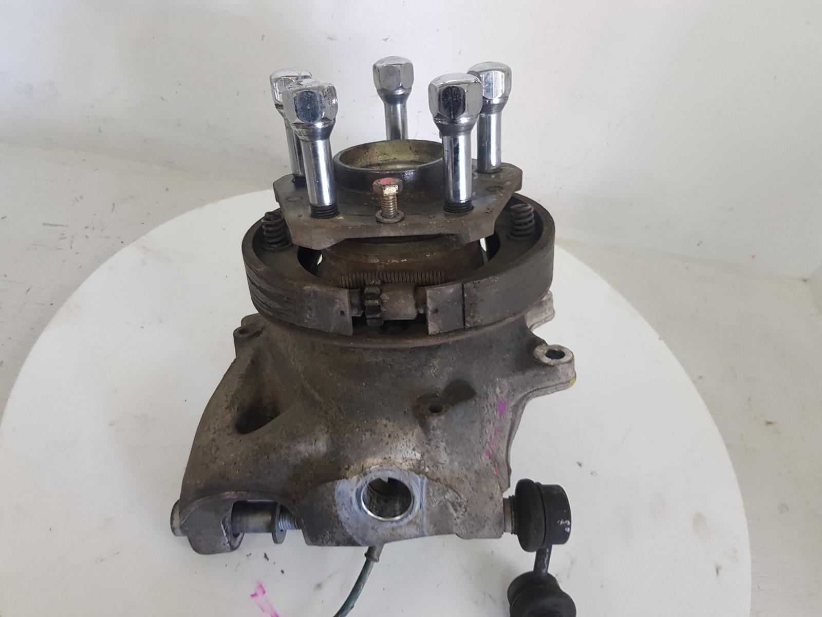 View Auto part Right Rear Hub Assembly Maserati Quattroporte 2004