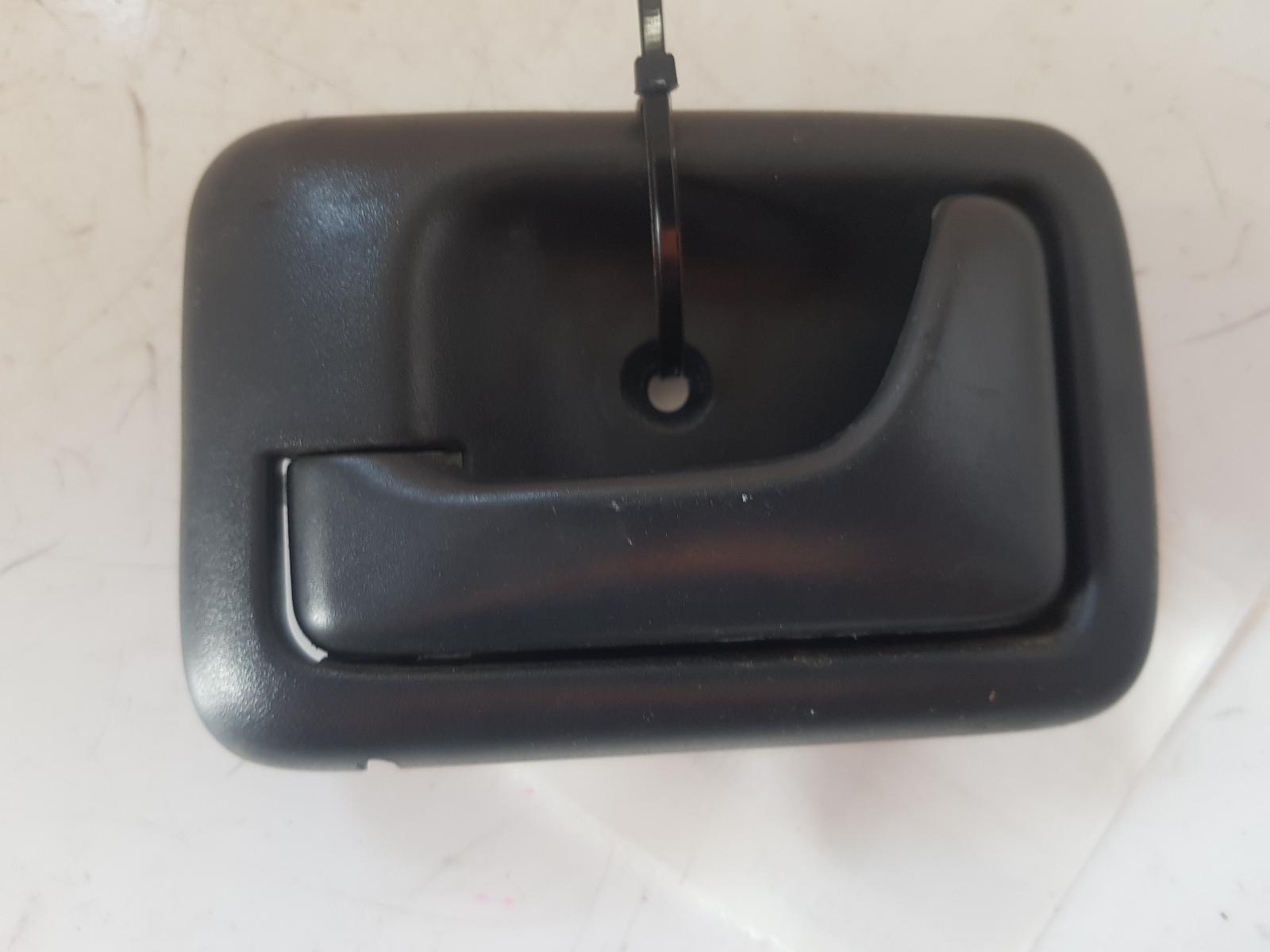 View Auto part Door Handle Suzuki Apv 2016