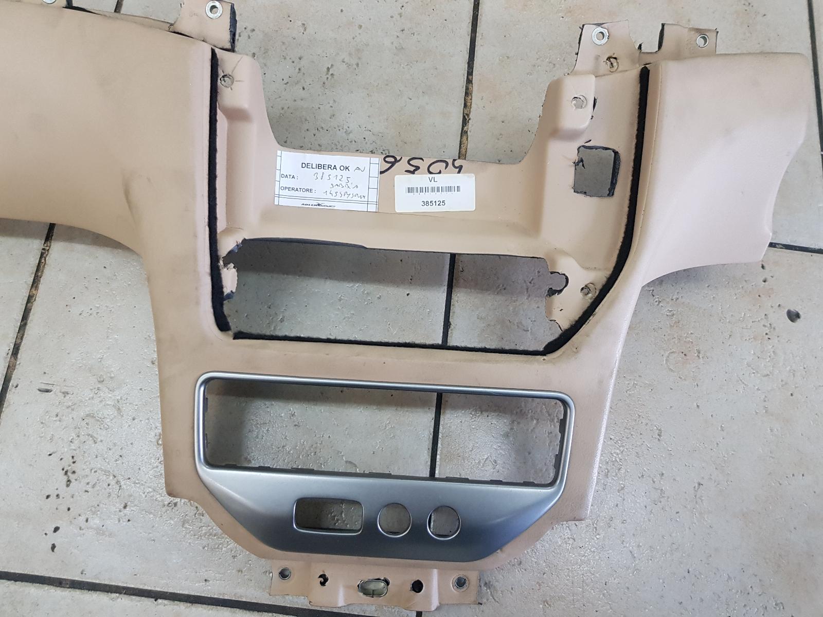View Auto part Trim Panel Maserati Granturismo 2013