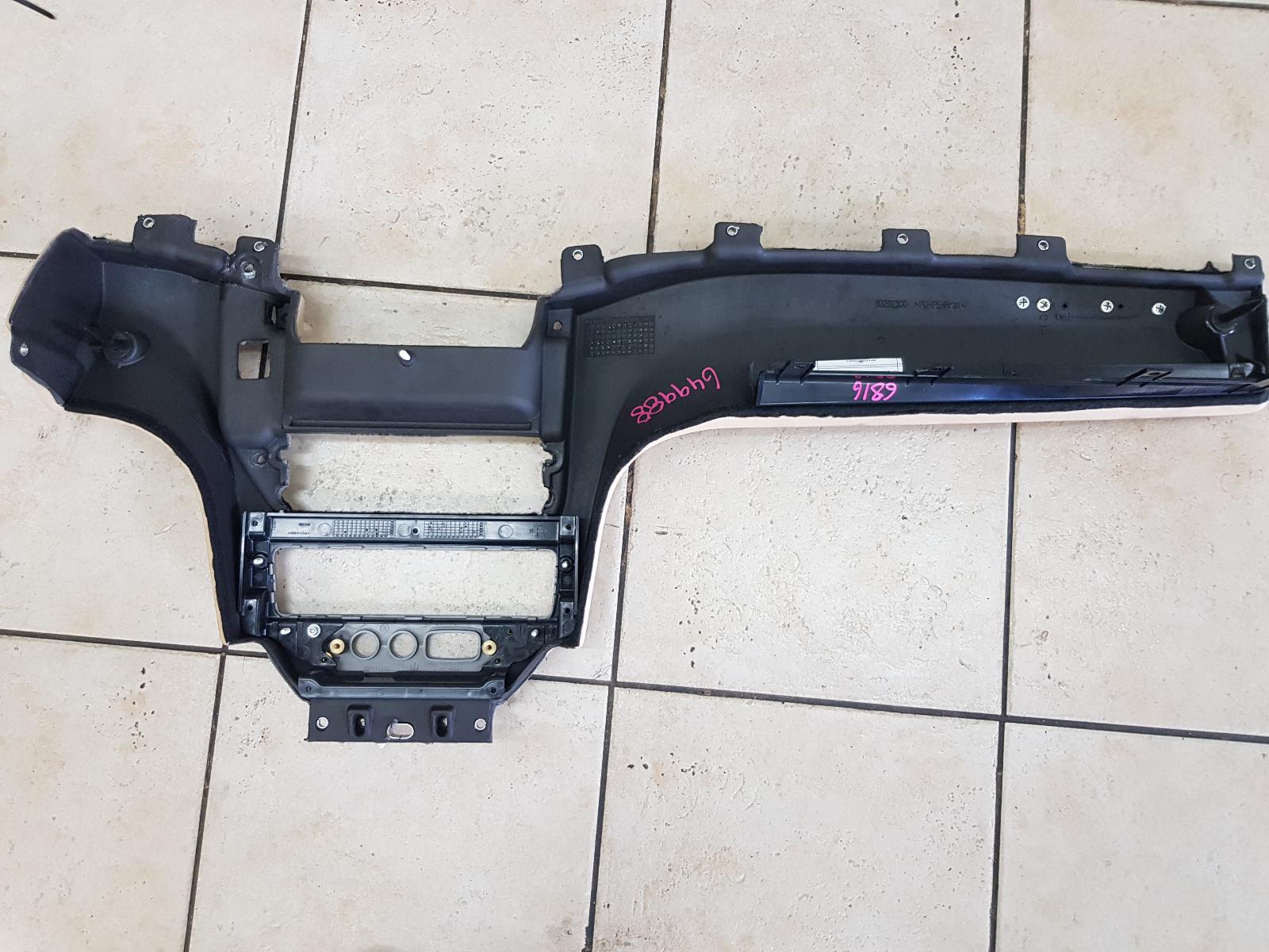 View Auto part Trim Panel Maserati Granturismo 2013