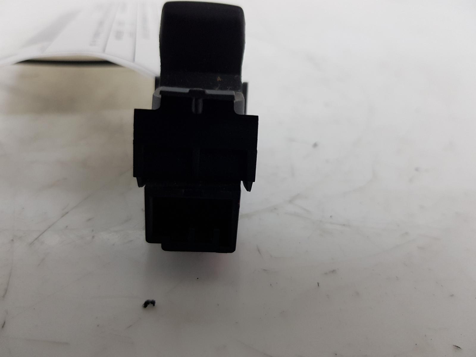 2007 Land Rover Freelander Pwr Dr Wind Switch View Auto part Pwr Dr Wind Switch Land Rover Freelander 2007