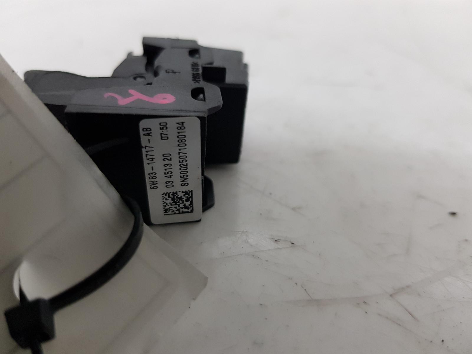2007 Land Rover Freelander Pwr Dr Wind Switch View Auto part Pwr Dr Wind Switch Land Rover Freelander 2007