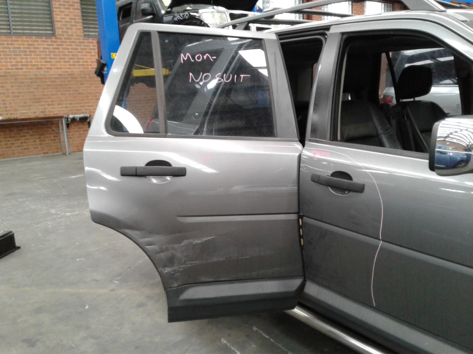 View Auto part Right Rear Door Window Land Rover Freelander 2008