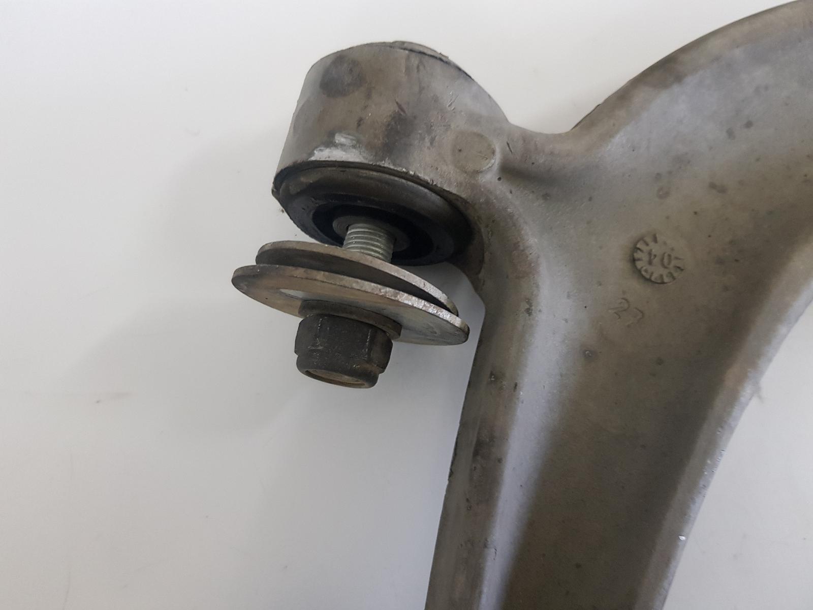 View Auto part Left Rear Trailing Arm Maserati Quattroporte 2004