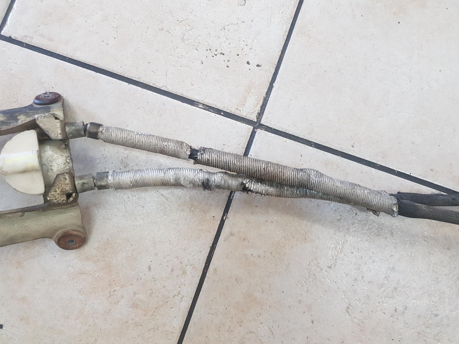 2004 Maserati Quattroporte Gear Linkage View Auto part Gear Linkage Maserati Quattroporte 2004