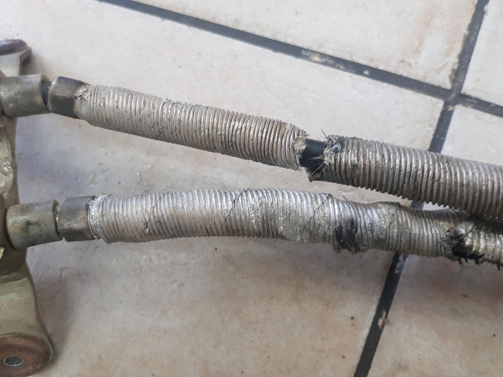 2004 Maserati Quattroporte Gear Linkage View Auto part Gear Linkage Maserati Quattroporte 2004
