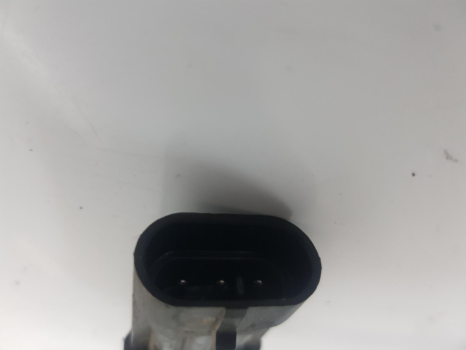 View Auto part Misc Switch/Relay Maserati Quattroporte 2004