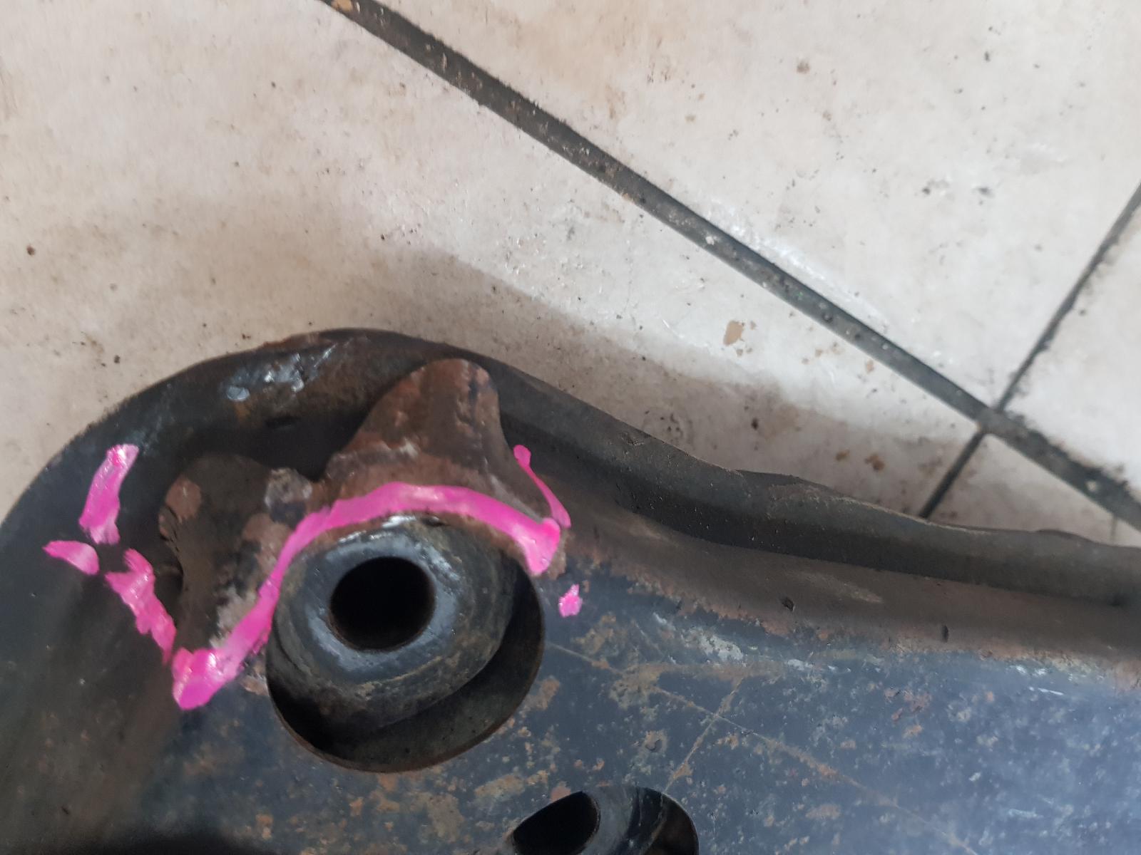 2004 Maserati Quattroporte Rear Sway Bar View Auto part Rear Sway Bar Maserati Quattroporte 2004