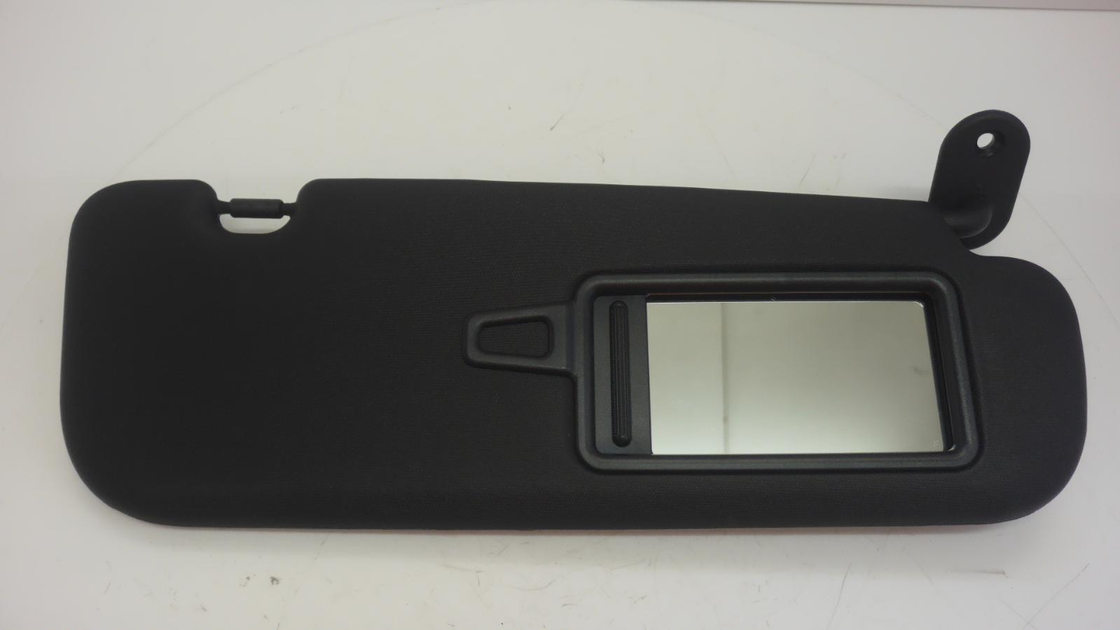 View Auto part Sunvisor Hyundai Veloster 2017