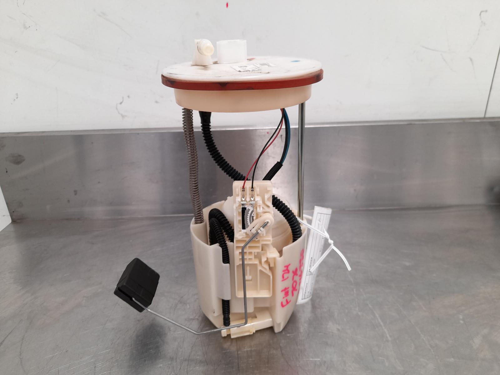 View Auto part Fuel Pump Abarth 124 Spider 2016