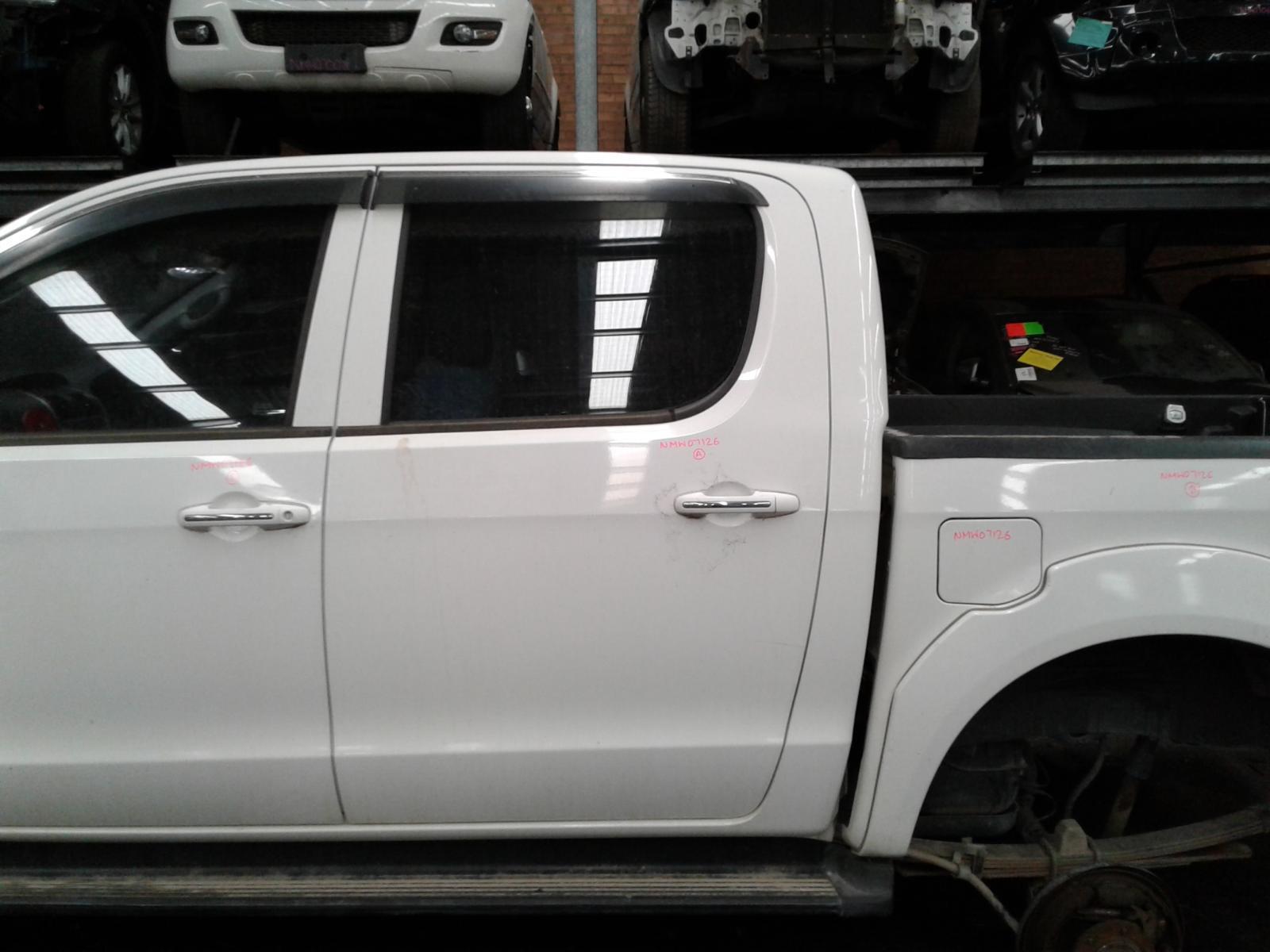 View Auto part Left Rear Door/Sliding Foton Tunland 2015