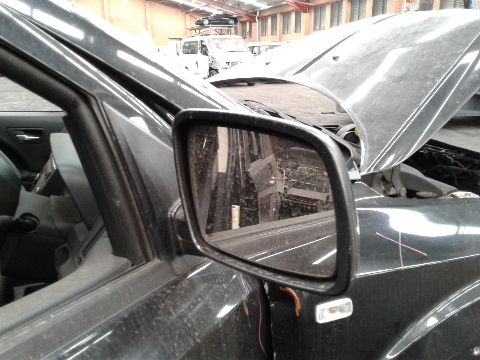 View Auto part Right Door Mirror Dodge Journey 2010