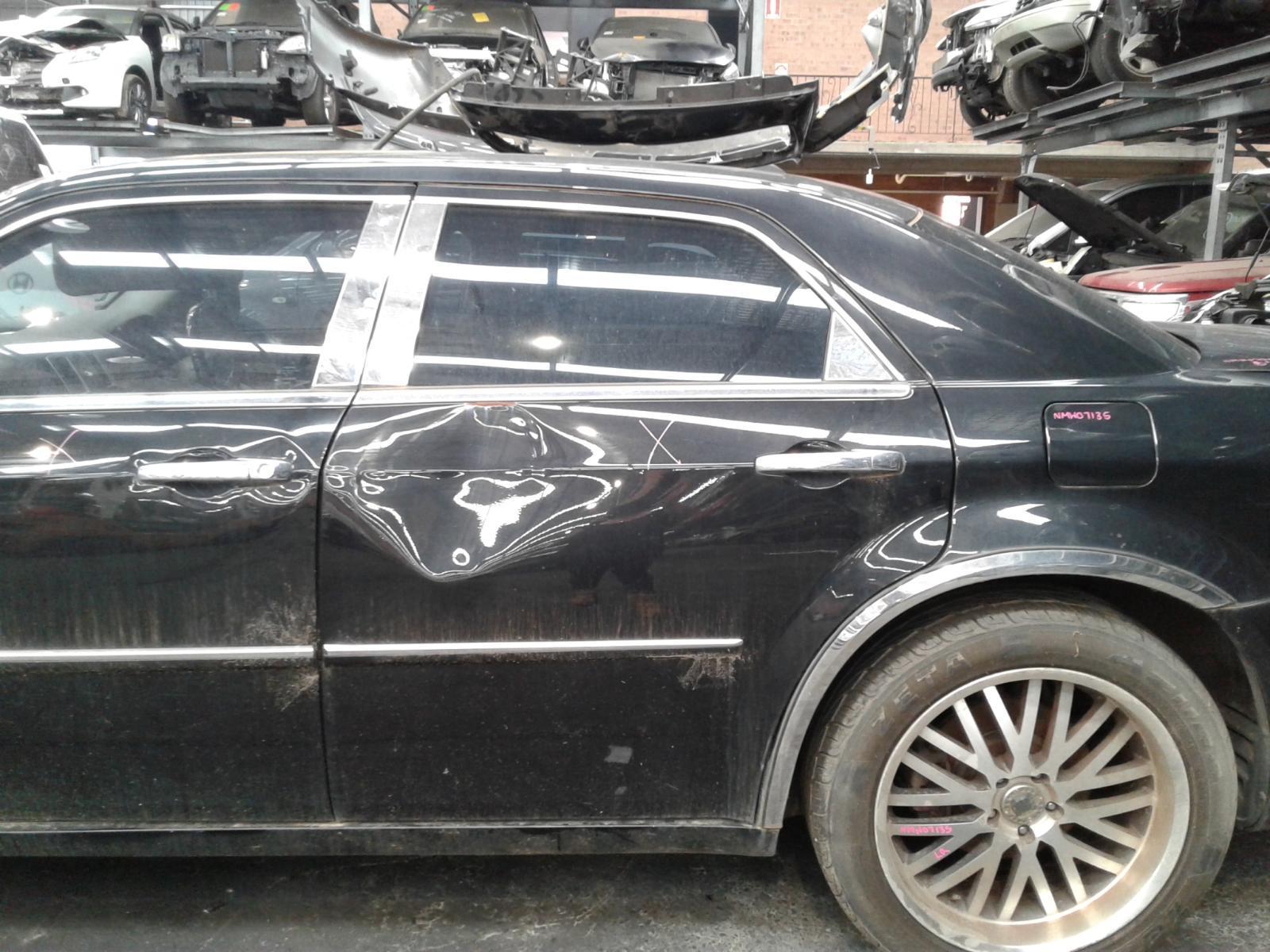 View Auto part Left Rear Door Window Chrysler 300c 2010