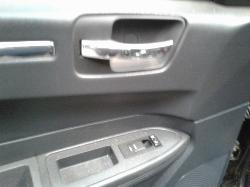 View Auto part Door Handle Chrysler 300c 2010