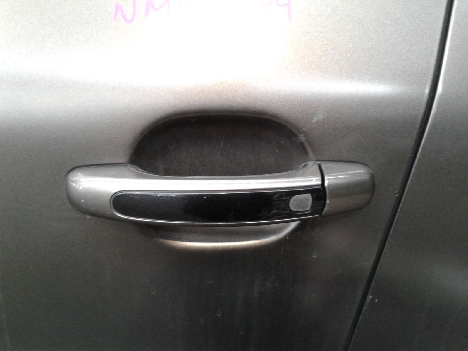 View Auto part Door Handle Porsche Cayenne 2005