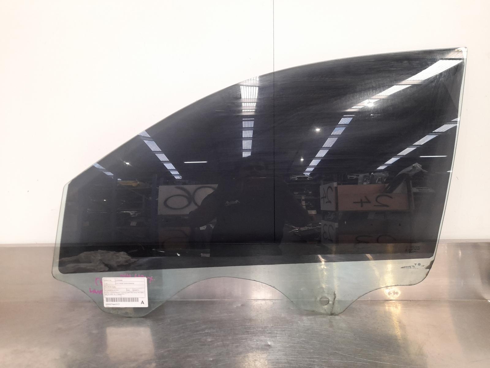 View Auto part Left Front Door Window Porsche Cayenne 2005