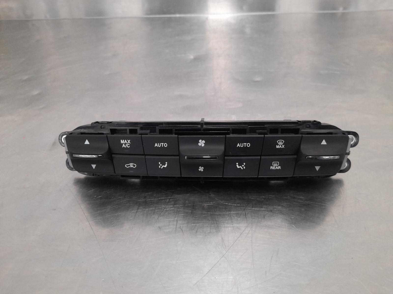 2019 Maserati Levante Heater/Ac Controls View Auto part Heater/Ac Controls Maserati Levante 2019
