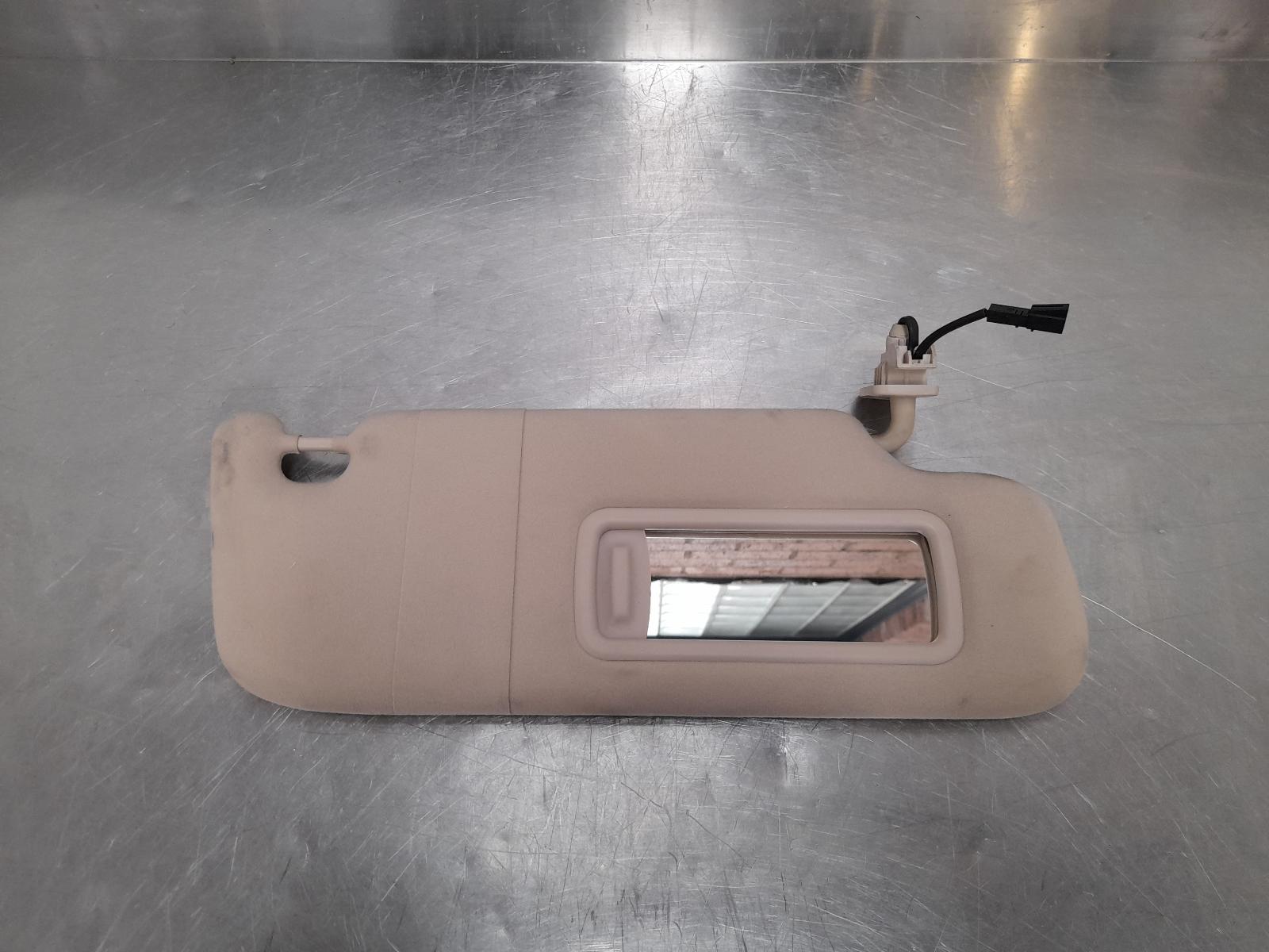 2019 Maserati Levante Sunvisor View Auto part Sunvisor Maserati Levante 2019