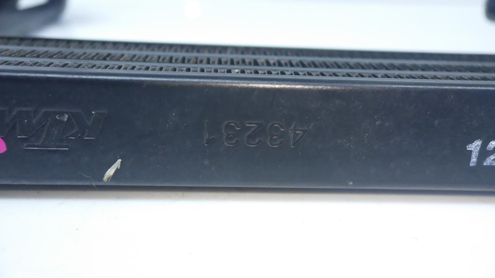 View Auto part Cooler Maserati Granturismo 2008