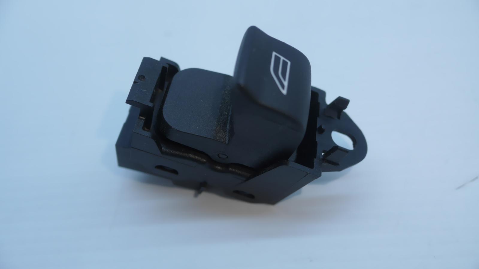 View Auto part Pwr Dr Wind Switch Land Rover Freelander 2007