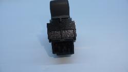 View Auto part Pwr Dr Wind Switch Land Rover Freelander 2007