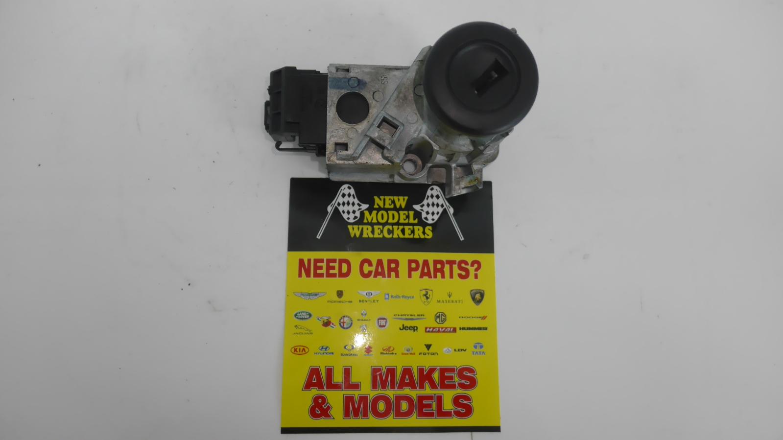 View Auto part Ignition W/ Key Hummer H2 2005