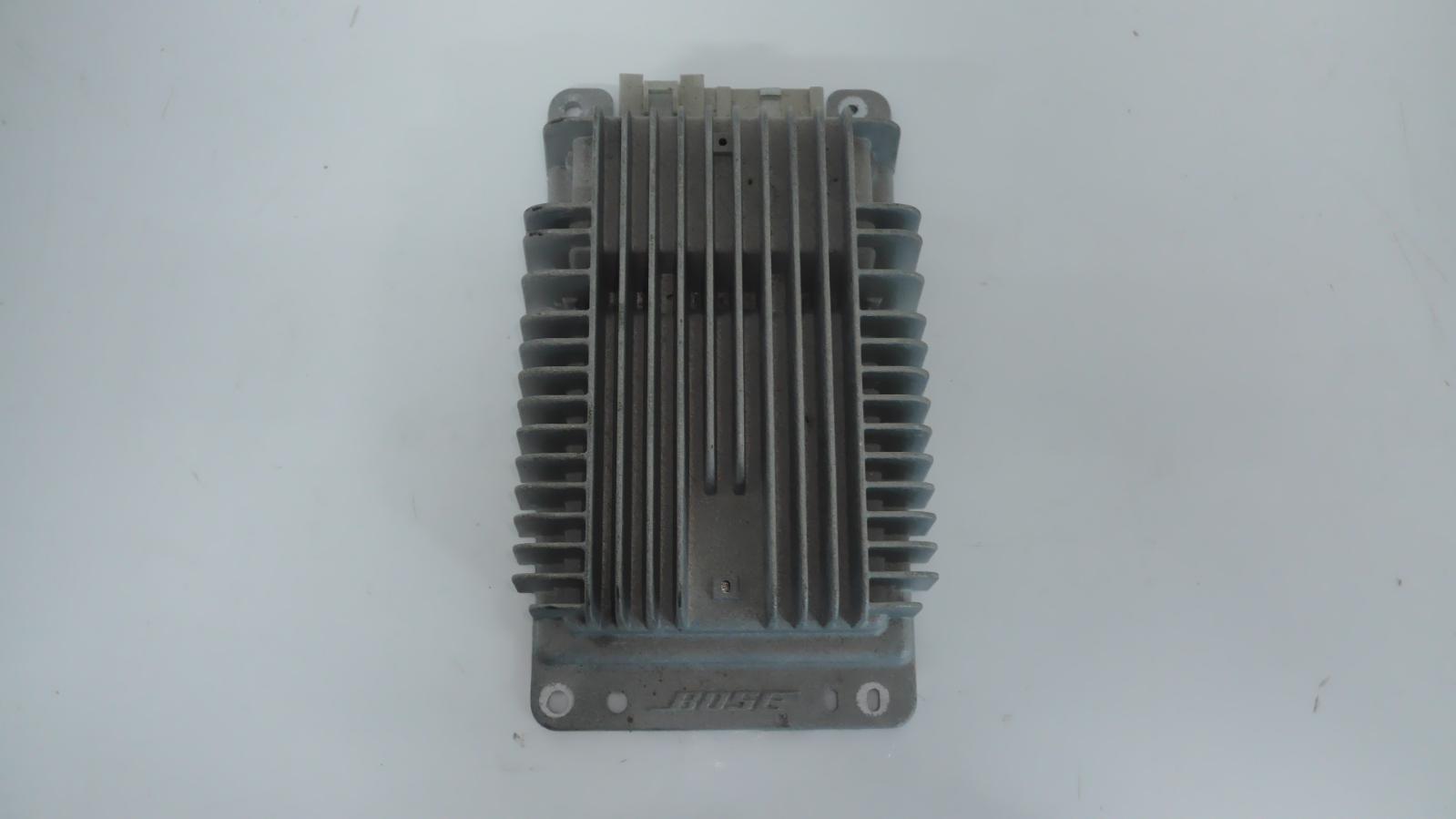 View Auto part Radio/Cd/Dvd/Sat/Tv Hummer H2 2005