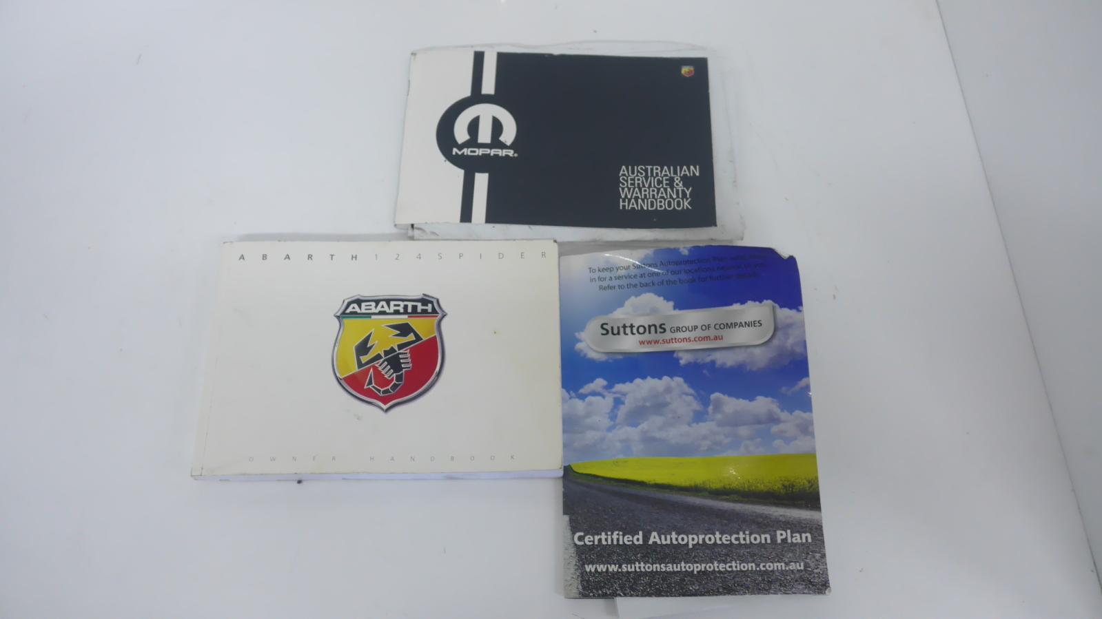 View Auto part Owners Handbook Abarth 124 Spider 2016